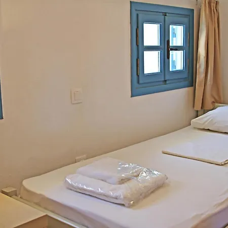 מלון דירות St George Village