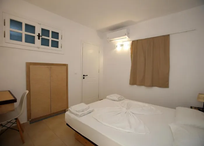 St George Village 3* バトシ