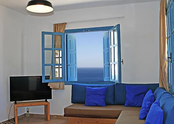 St George Village アパートホテル バトシ