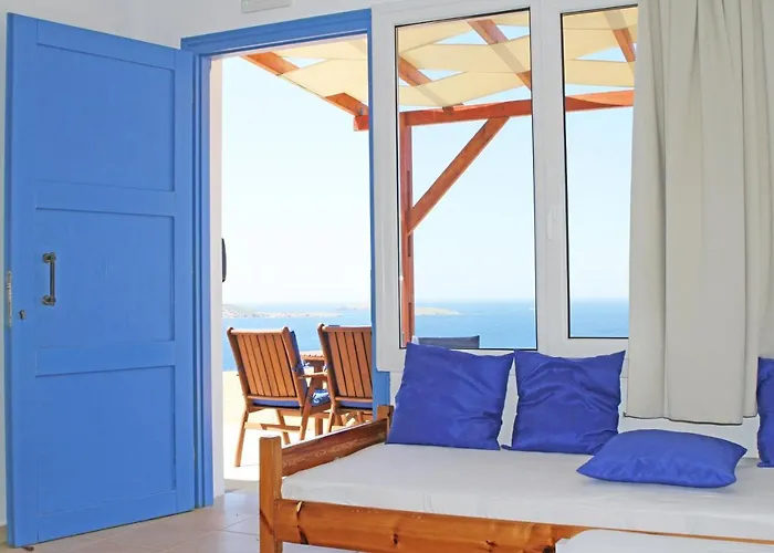 St George Village アパートホテル