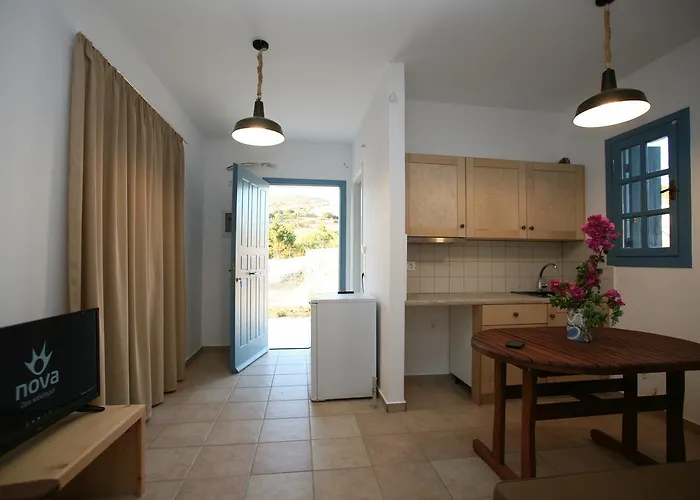 アパートホテル St George Village 3*