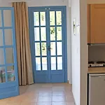 Aparthotel St George Village Mpatsi
