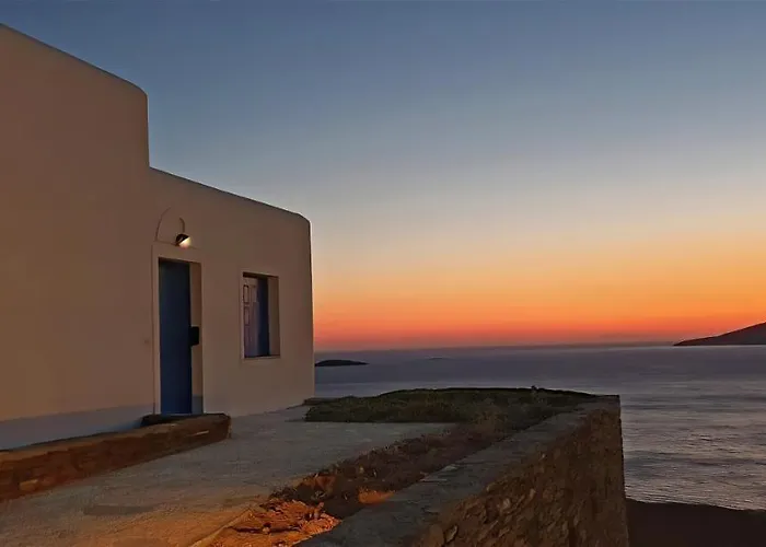 St George Village Aparthotel Batsi (Andros)