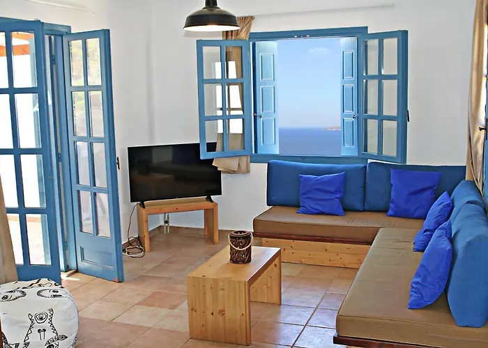 St George Village Aparthotel 3*