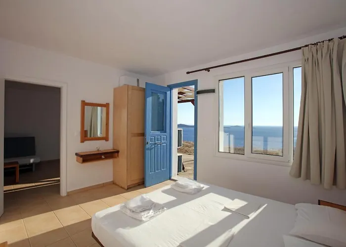 Aparthotel St George Village