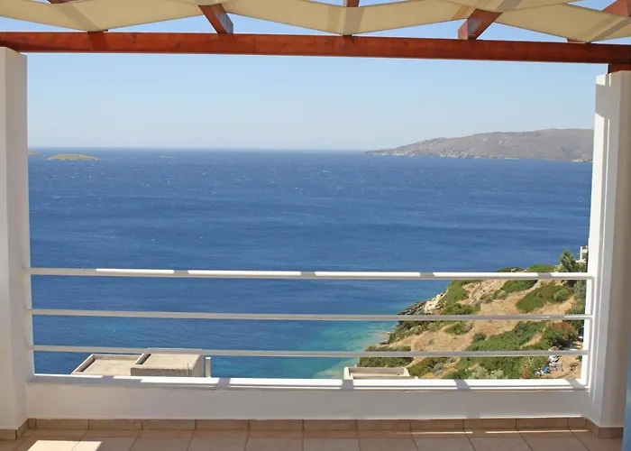 St George Village 3* Batsi (Andros)